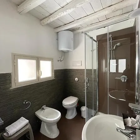 Sweet Life Aparthotel 3*